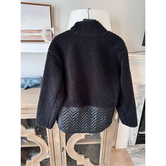 Athleta Cozy Sherpa Snap Sweatshirt in Black Size Small - Picture 5 of 9